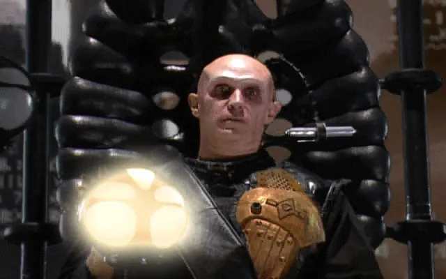 Dune 2000: Long Live the Fighters! — 7