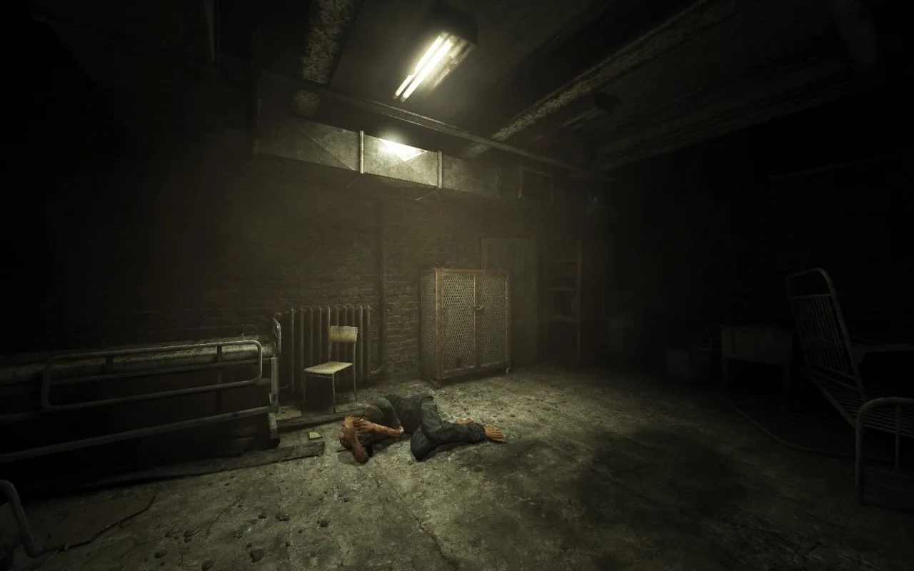 Outlast (+Whistleblower) — 10