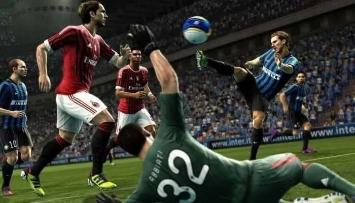 PES 2013 — 2