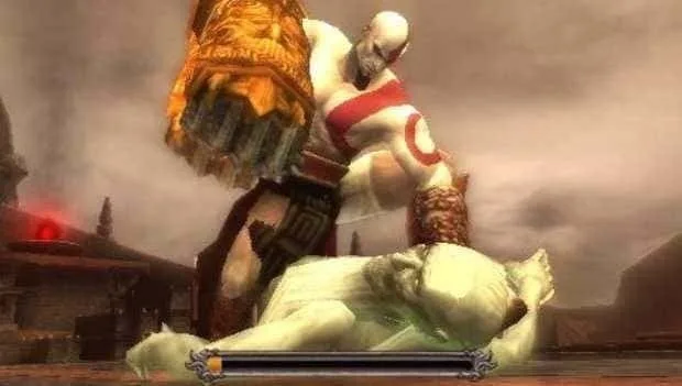 God of War: Chains of Olympus — 2